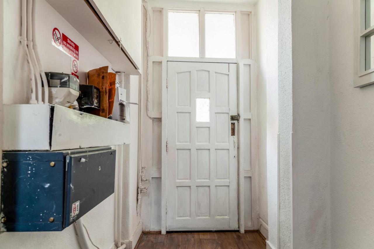 Pass The Keys Terrace Apartment By The Kia Oval London Exterior photo